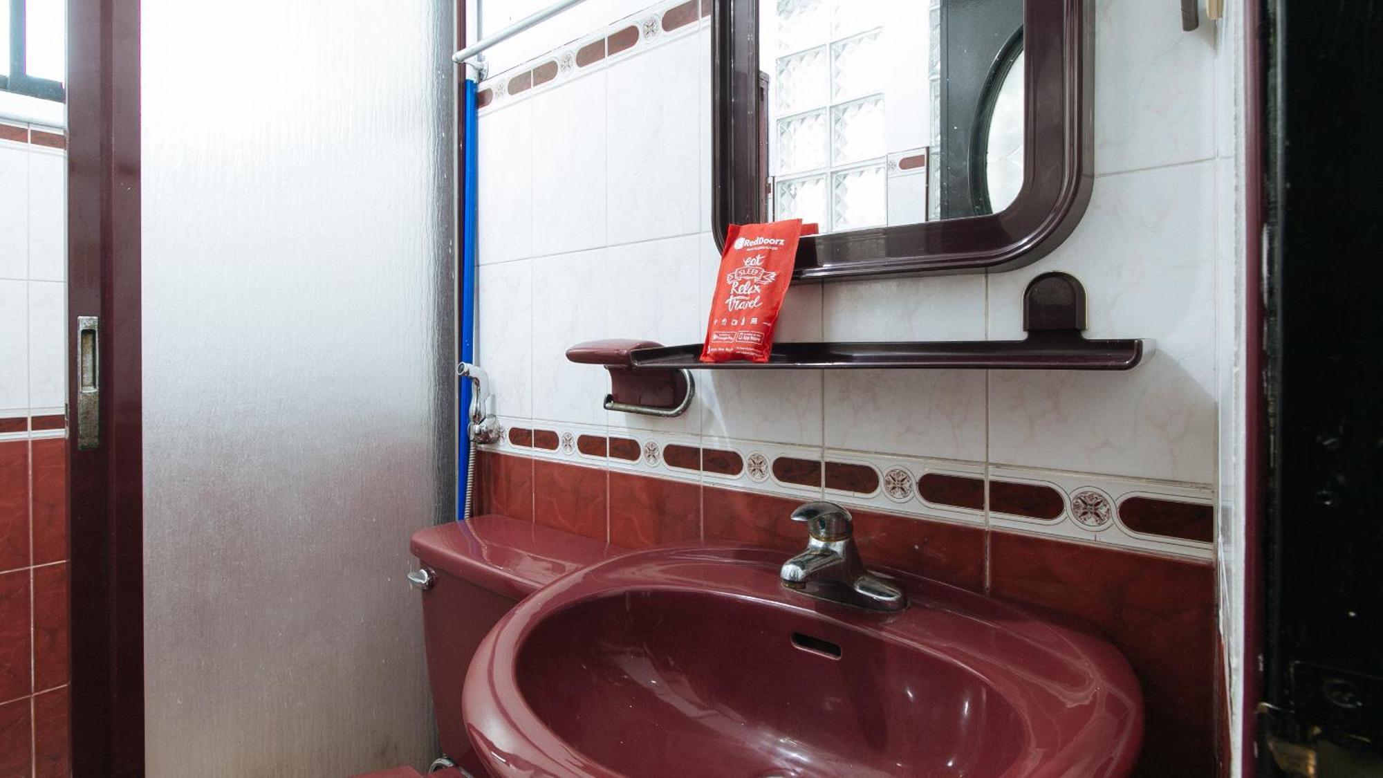 Reddoorz At Plus Villa Gloria Taguig Luaran gambar
