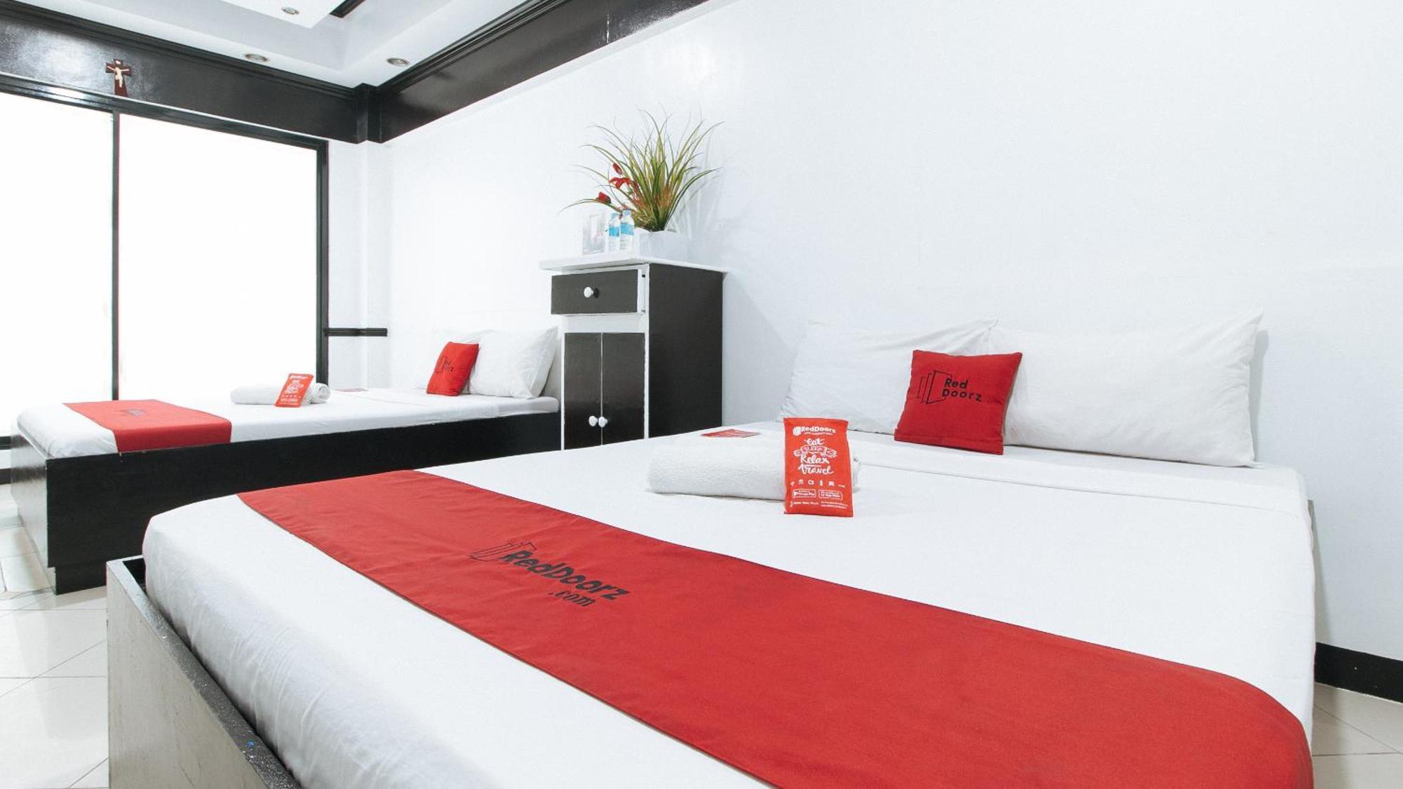 Reddoorz At Plus Villa Gloria Taguig Luaran gambar