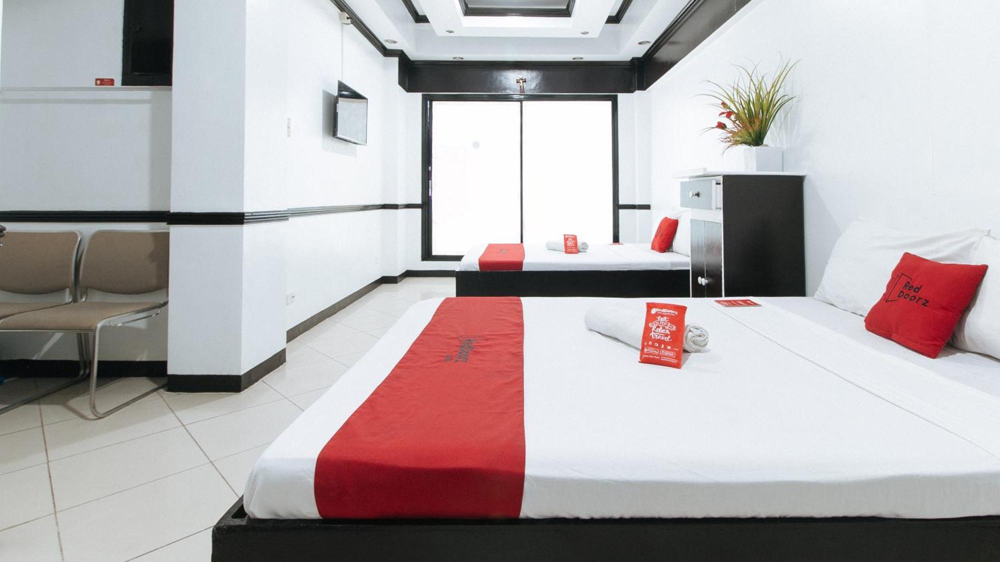 Reddoorz At Plus Villa Gloria Taguig Luaran gambar