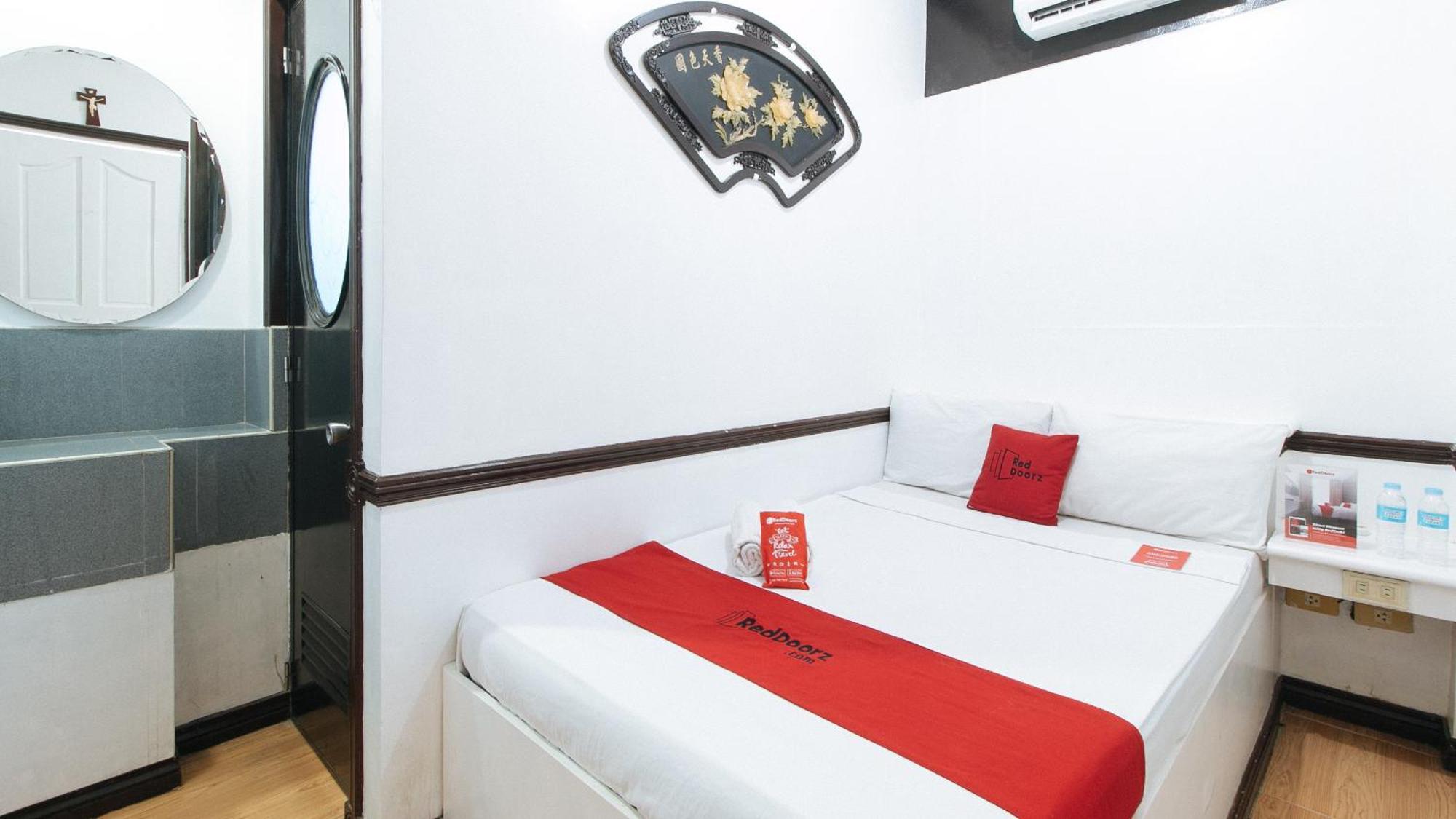 Reddoorz At Plus Villa Gloria Taguig Luaran gambar