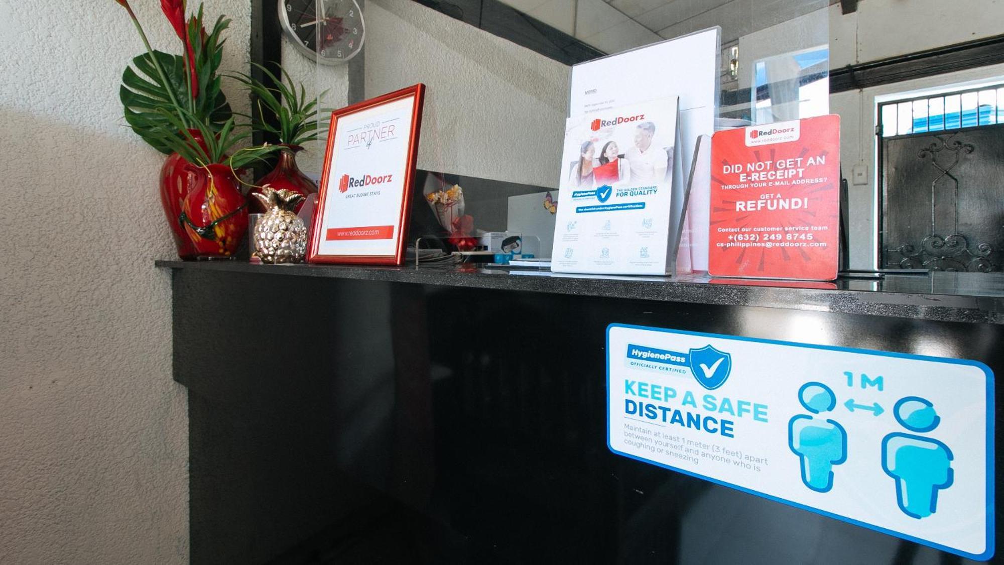 Reddoorz At Plus Villa Gloria Taguig Luaran gambar